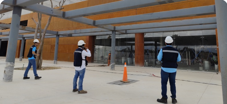 Ejecución en obra para instalación de puertas y ventanas